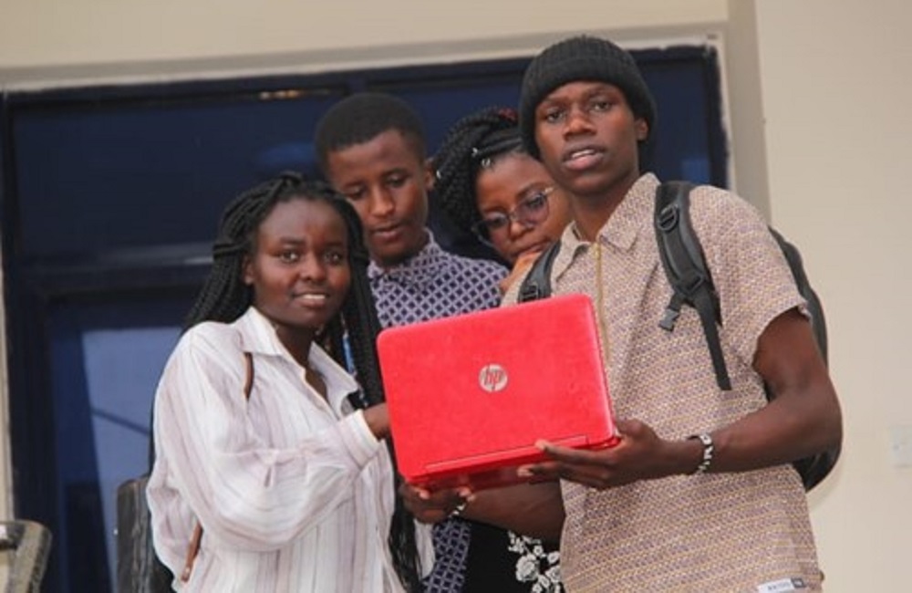 Four Reasons Why a Student Should Do An Extra Course